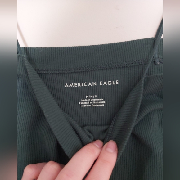 AE Ribbed Cropped Tank - Picture 2 of 6